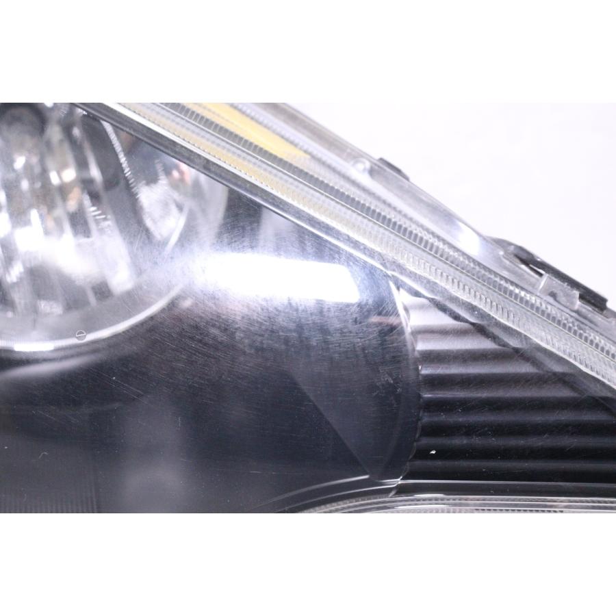 アクア 23-1949☆前期 LED NHP10 アクア☆右ヘッドライト KOITO アクア 23-1949☆前期 LED NHP10 アクア☆右ヘッドライト KOITO