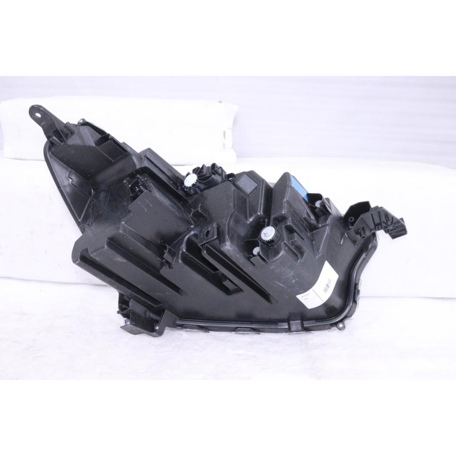 トヨタ 23-2305☆【値下】美品☆LED A200A ライズ Z☆左ヘッドライト