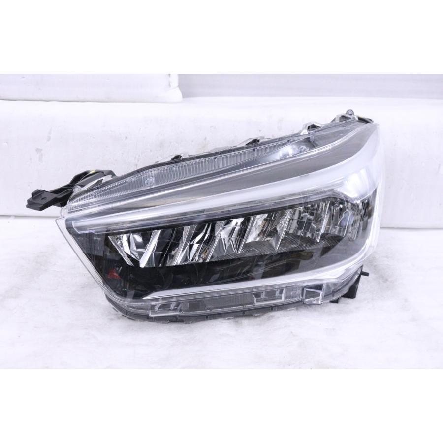 A200A　トヨタ　ライズ　ヘッドライト トヨタ（TOYOTA） 23-283☆【値下】美品☆LED A200A ライズ Z☆左