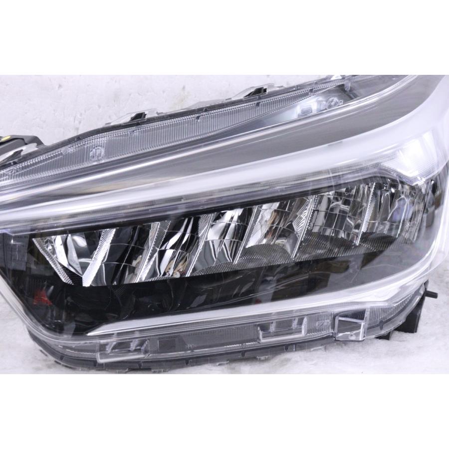 トヨタ（TOYOTA） 23-283☆【値下】美品☆LED A200A ライズ Z☆左