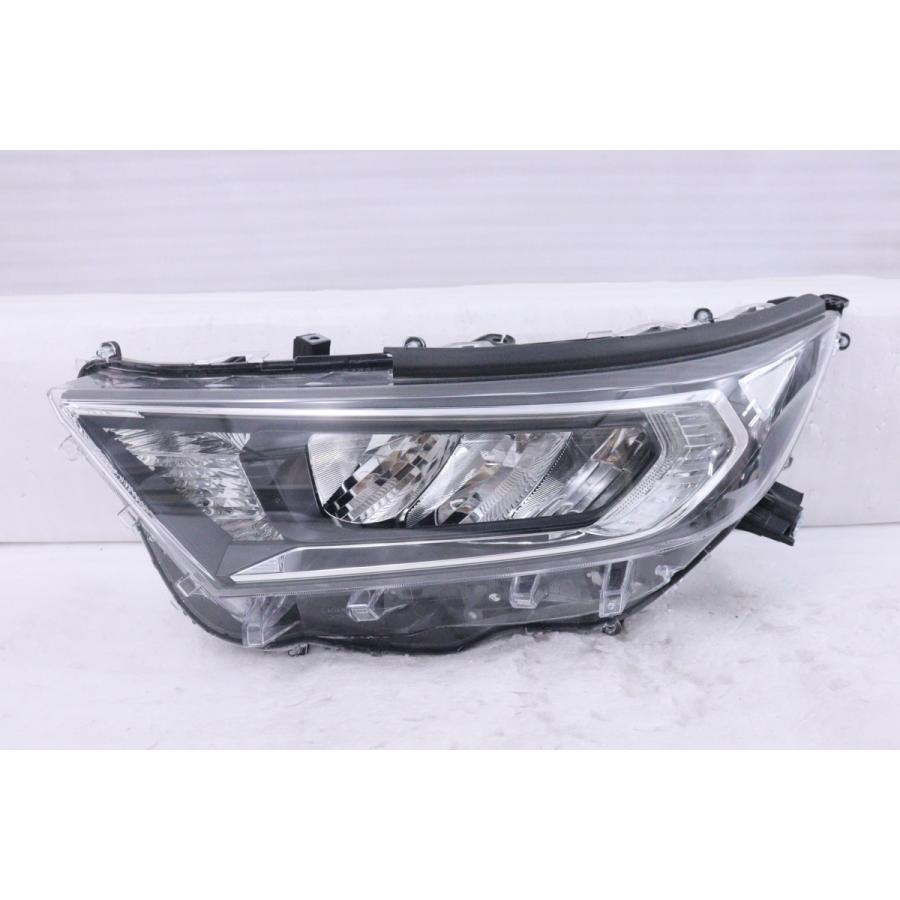 23-3047☆美品☆前期 LED MXAA52 RAV4☆左ヘッドライト STANLEY 42-90