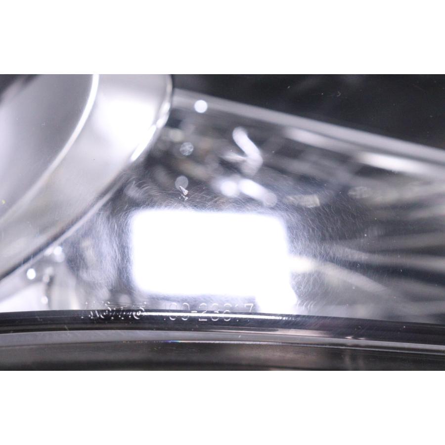 スカイライン（日産） 23-330☆前期 V37 LED スカイライン AFS付☆右