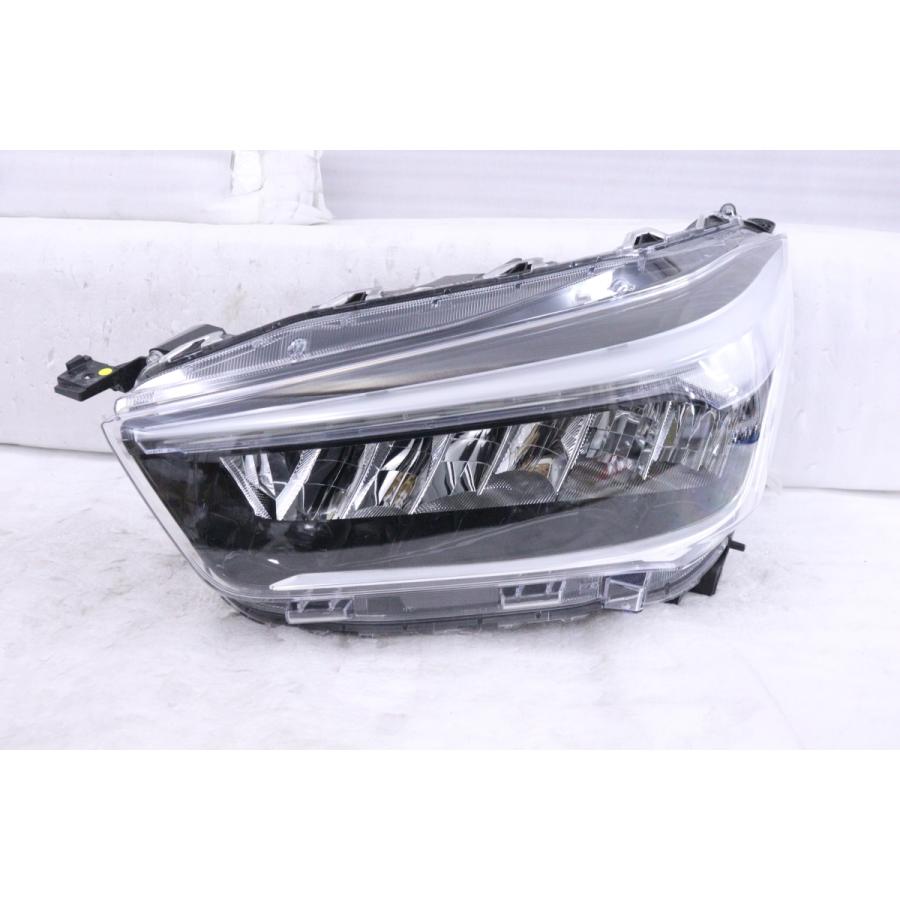 トヨタ（TOYOTA） 23-794☆【値下】美品☆LED A200A ライズ Z☆左
