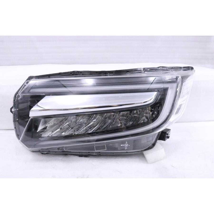 トヨタ 25-1174☆美品☆後期 LED RP3 ステップワゴンスパーダ