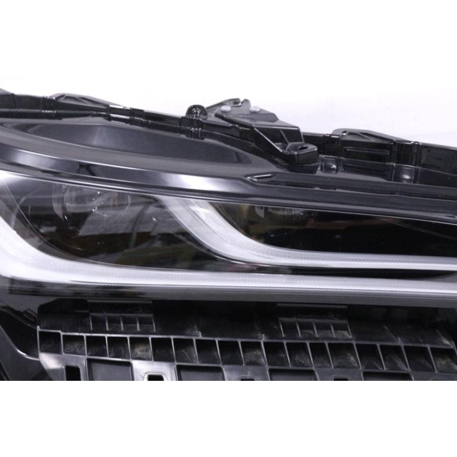 トヨタ　ハリアー　80系　右ヘッドライト ハリアー 80系/G/Z/MXUA80/MXUA85 ハイブリッド/AXUH80/AXUH85