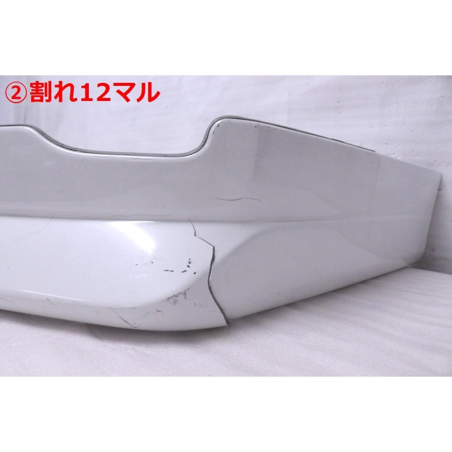 ハイエース FLEX フロントスポイラー　パールホワイト（070） TRD フロントスポイラー ホワイトパールCS(070) ハイエースバン