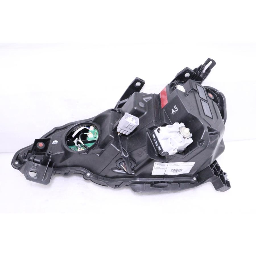 86 25-1884☆後期 LED ZN6 86☆右ヘッドライト KOITO 100-60345 86 25-1884☆後期 LED ZN6 86☆右ヘッドライト KOITO 100-60345