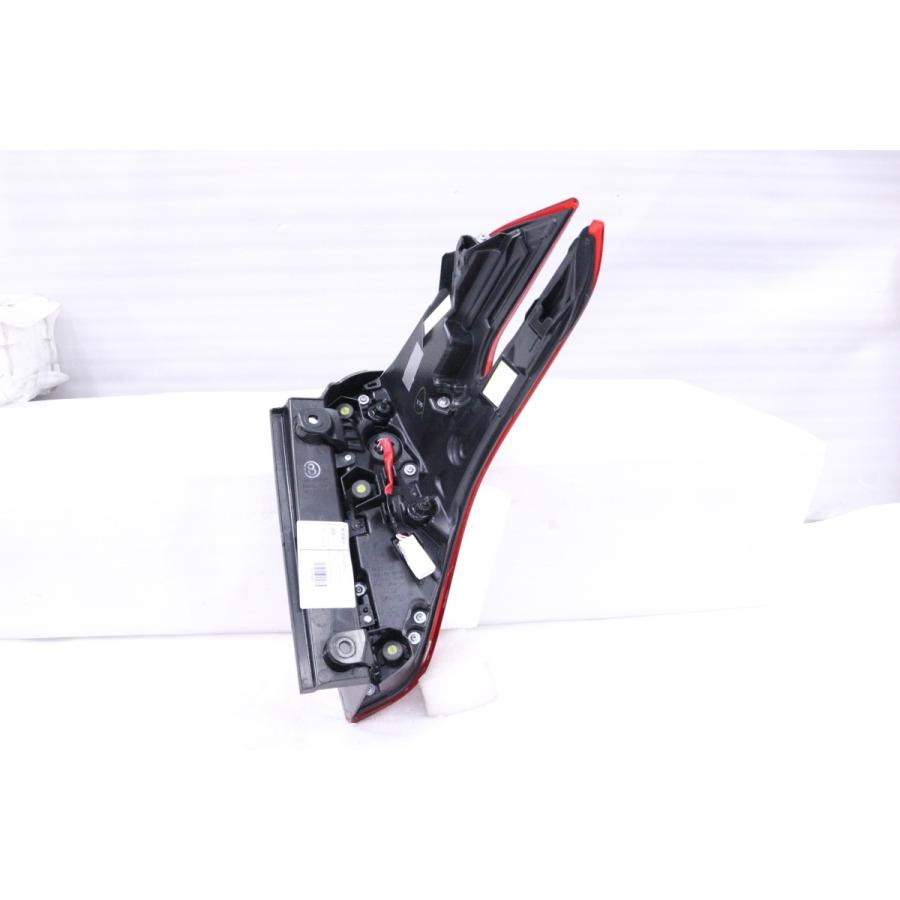 アルファード 25-2050☆【値下】美品☆後期 LED AGH30W アルファード