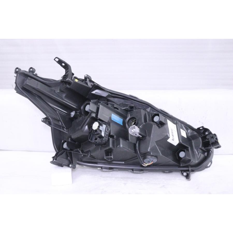 シエンタNCP170系 左ヘッドライ LED ICHIKOH 52-317 後期 シエンタNCP170系 左ヘッドライ LED ICHIKOH 52-317 後期