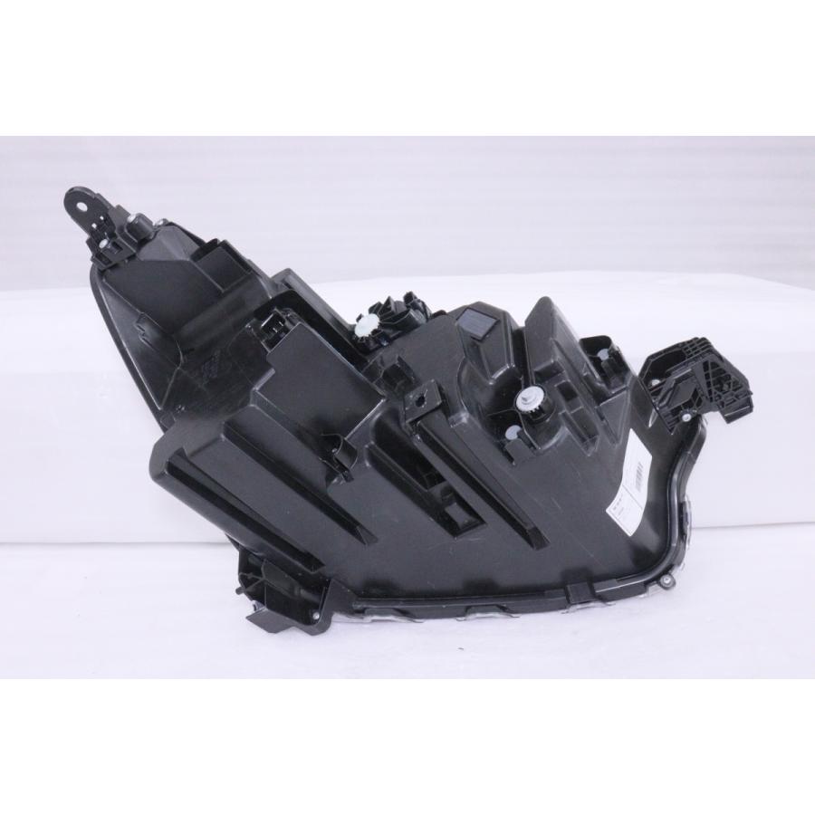 A200A　トヨタ　ライズ　ヘッドライト トヨタ（TOYOTA） 25-594☆美品 LED A200A ライズ G X☆左ヘッドライト