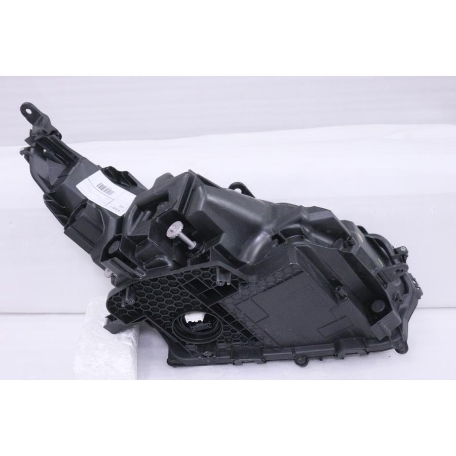 トヨタ（TOYOTA） 25-711☆美品☆後期 LED AGZ10 レクサスNX☆左ヘッド