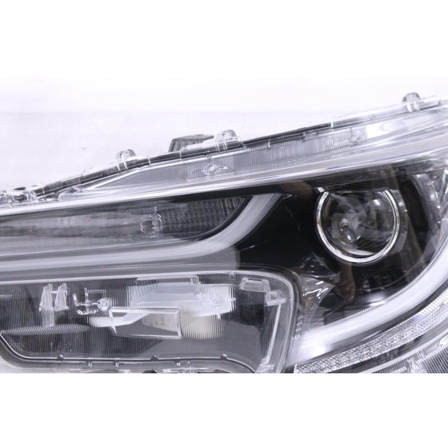 ヘッドランプ カローラ１２０系左右　ボンバー トヨタ（TOYOTA） 25-888☆【値下】美品☆LED NRE210 カローラ