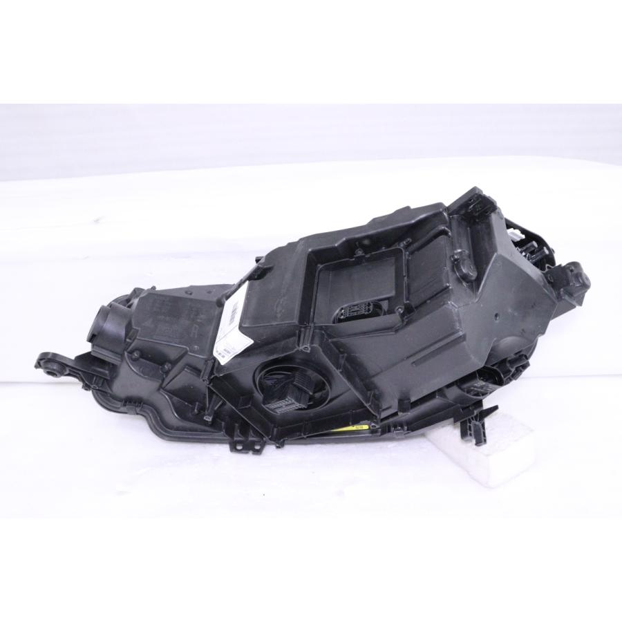 26-164☆LED 8W アウディA5☆右ヘッドライト マトリクス 8W6
