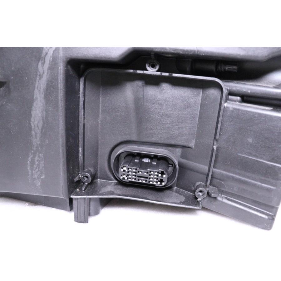26-164☆LED 8W アウディA5☆右ヘッドライト マトリクス 8W6