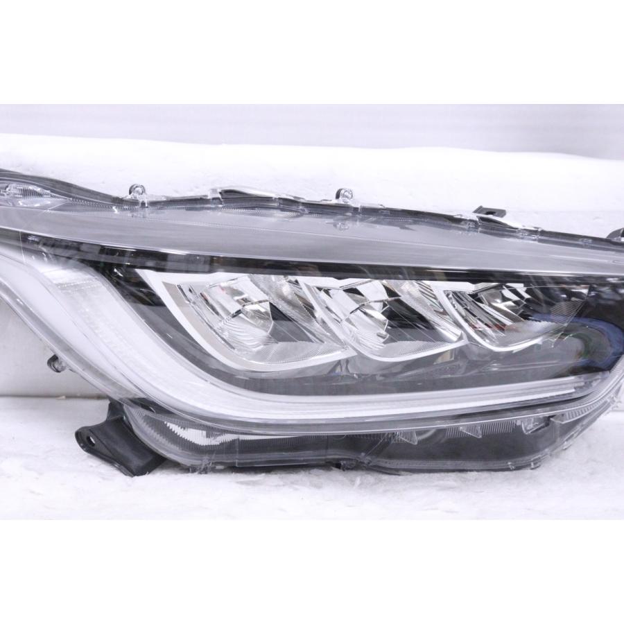 ヤリスMXPH10 右ヘッドランプASSY