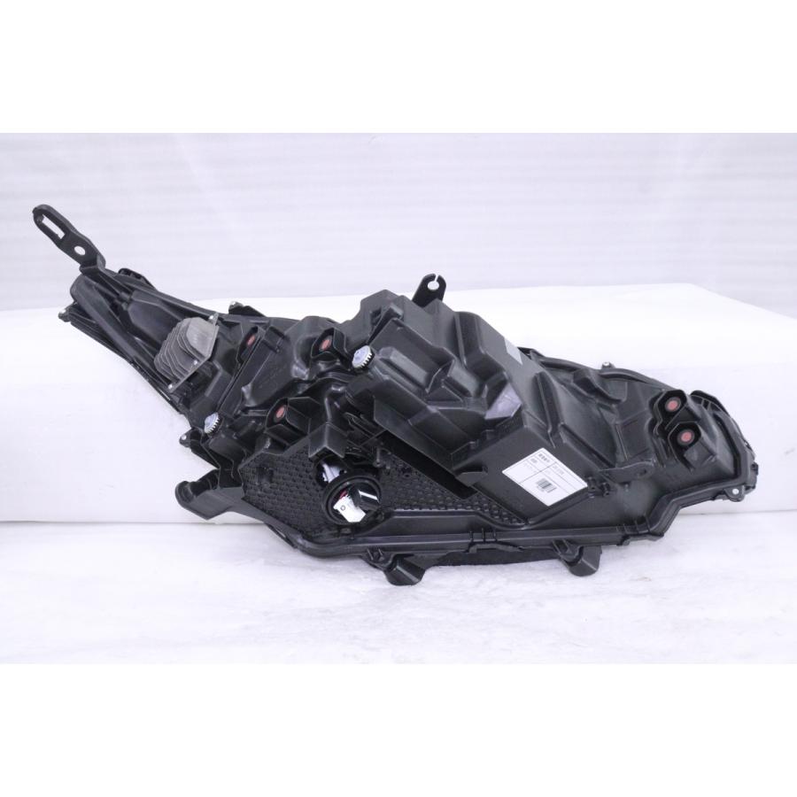 26-2336☆極上品 LED MXUA80 ハリアー G Z☆左ヘッドライト KOITO 48