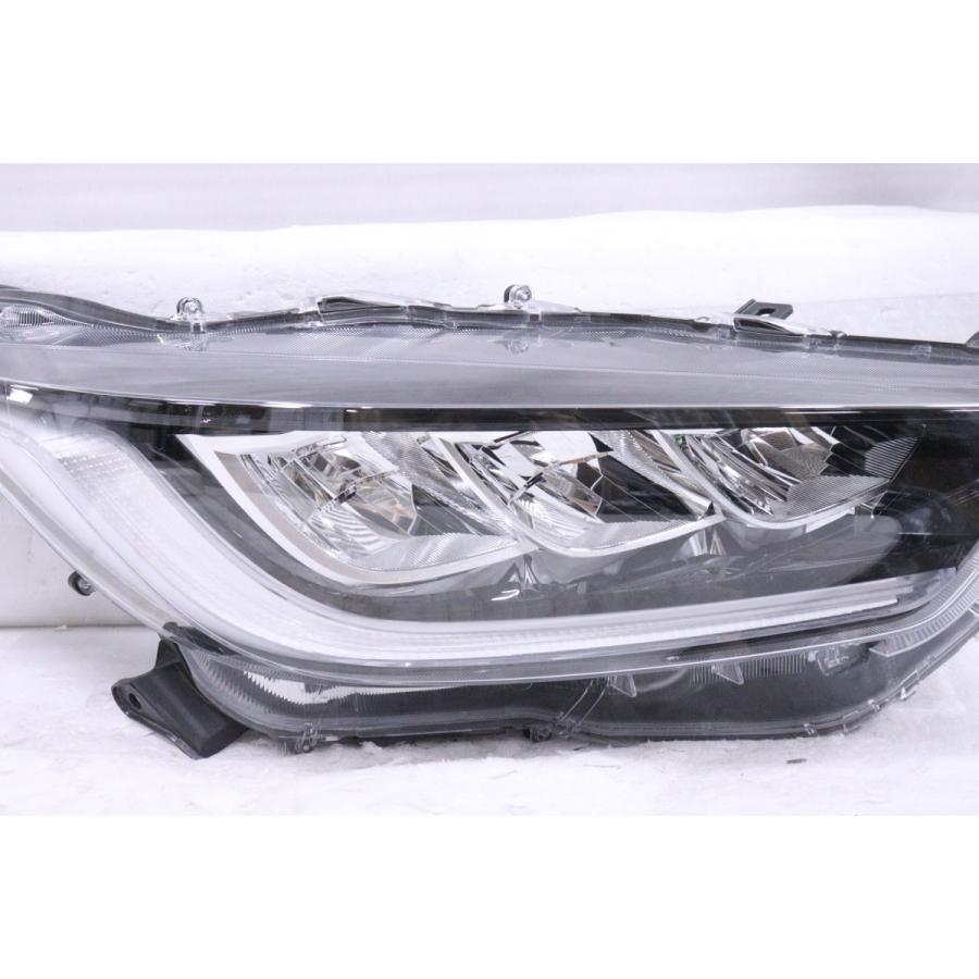 ヤリス　ヘッドライト　右 ヤリス右ヘッドライト 【公式通販】