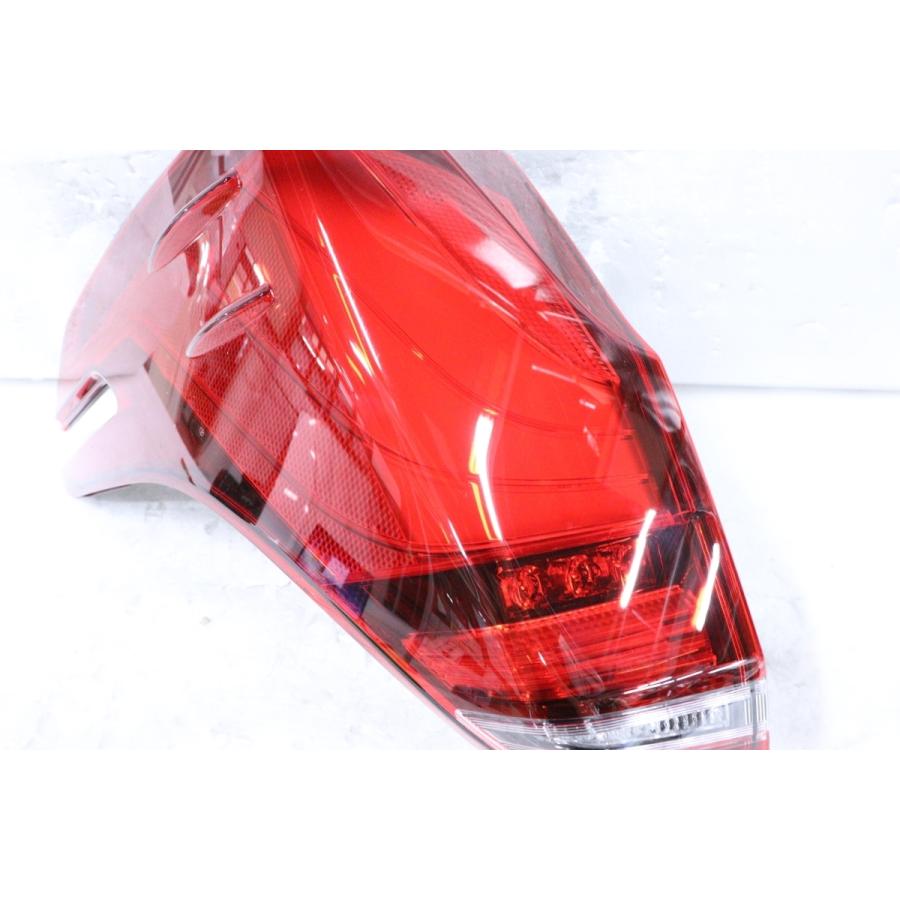 26-2539☆【値下】美品☆後期 LED AGH30W アルファード☆左テール