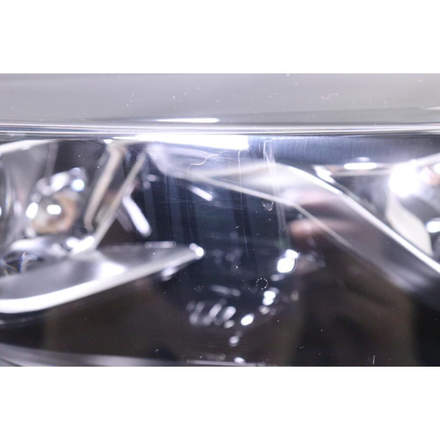 26-2623☆美品 LED 50系 レクサスLS HV☆右ヘッドライト KOITO 50-165