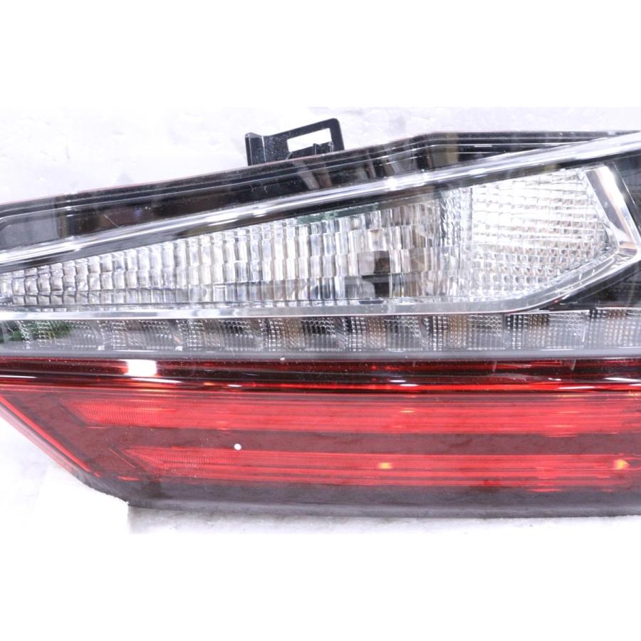 26-2825☆美品☆前期 LED AGL20W レクサスRX HV☆右テールライト 