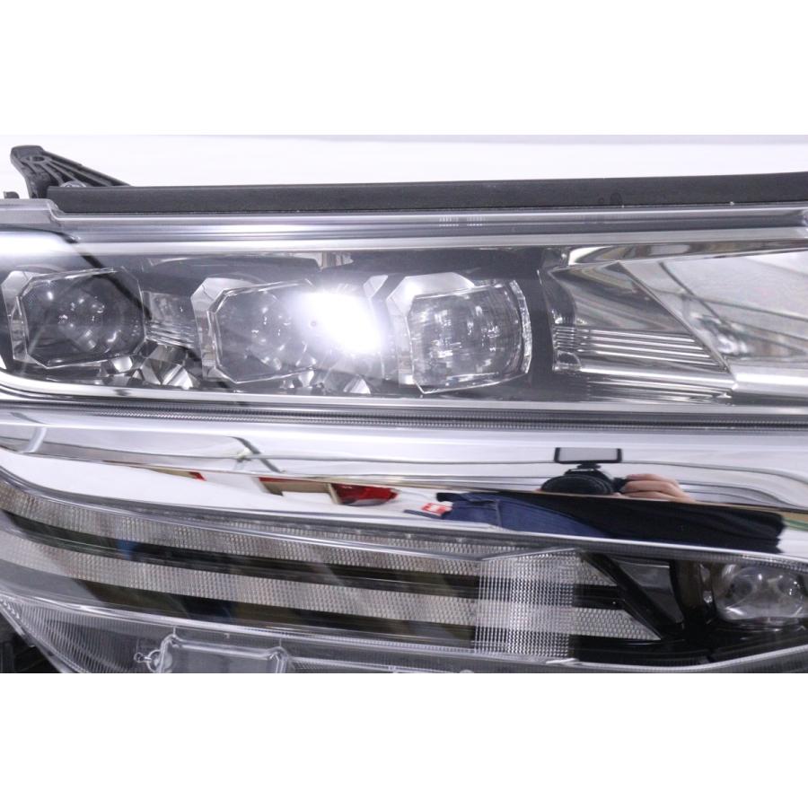30アルファード後期右LEDヘッドライト トヨタ（TOYOTA） 26-514☆美品 後期 LED AGH30W アルファード☆右
