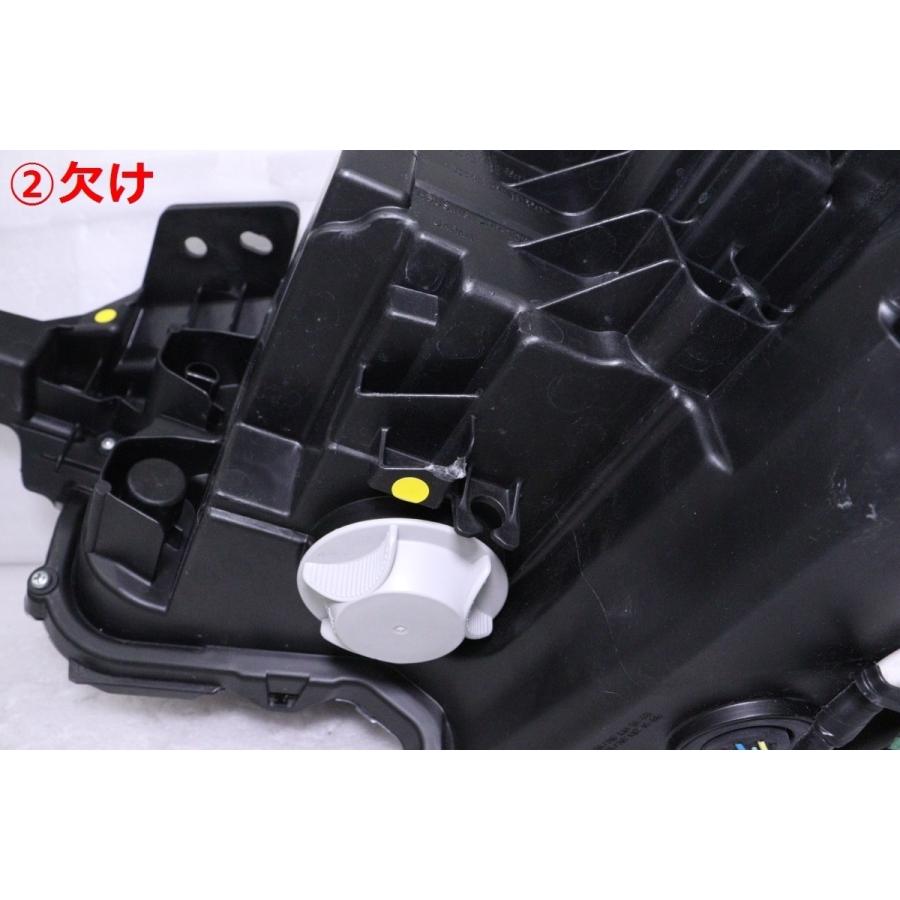 トヨタ（TOYOTA） 26-682☆【値下】LED BP8P マツダ3☆右ヘッドライト