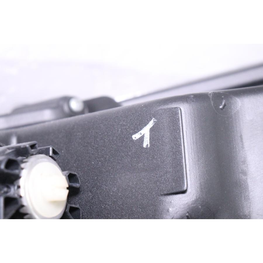 27-1268☆美品☆AFS付 中期 LED V37 スカイライン☆右ヘッド