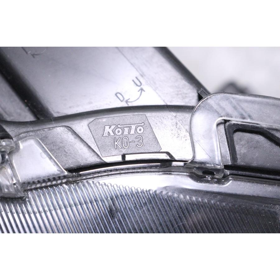 27-1452☆美品☆LED MXPA10 ヤリス☆右ヘッドライト KOITO K0-3 打刻