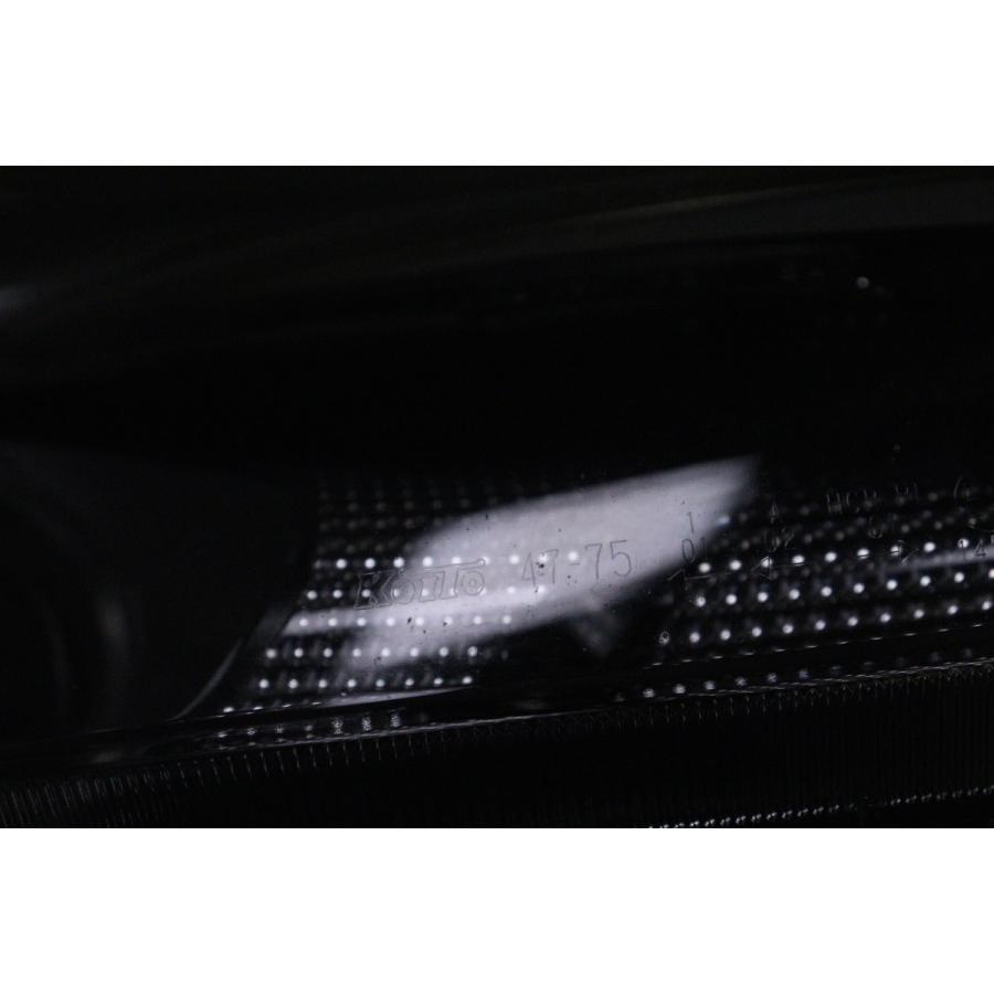 27-1457☆美品 前期 LED ZVW50 プリウス☆右ヘッドライト KOITO 47-75