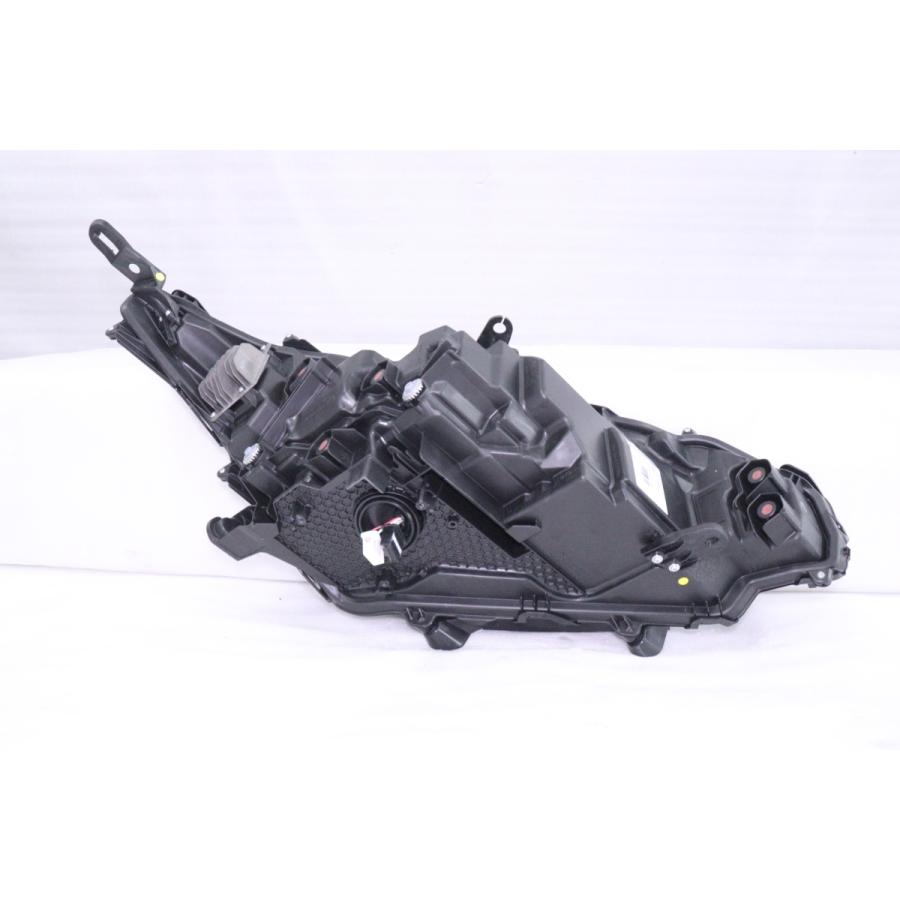 80ハリアー 左ヘッドライト 34-2333☆【値下】LED MXUA80 ハリアー☆左ヘッドライト KOITO