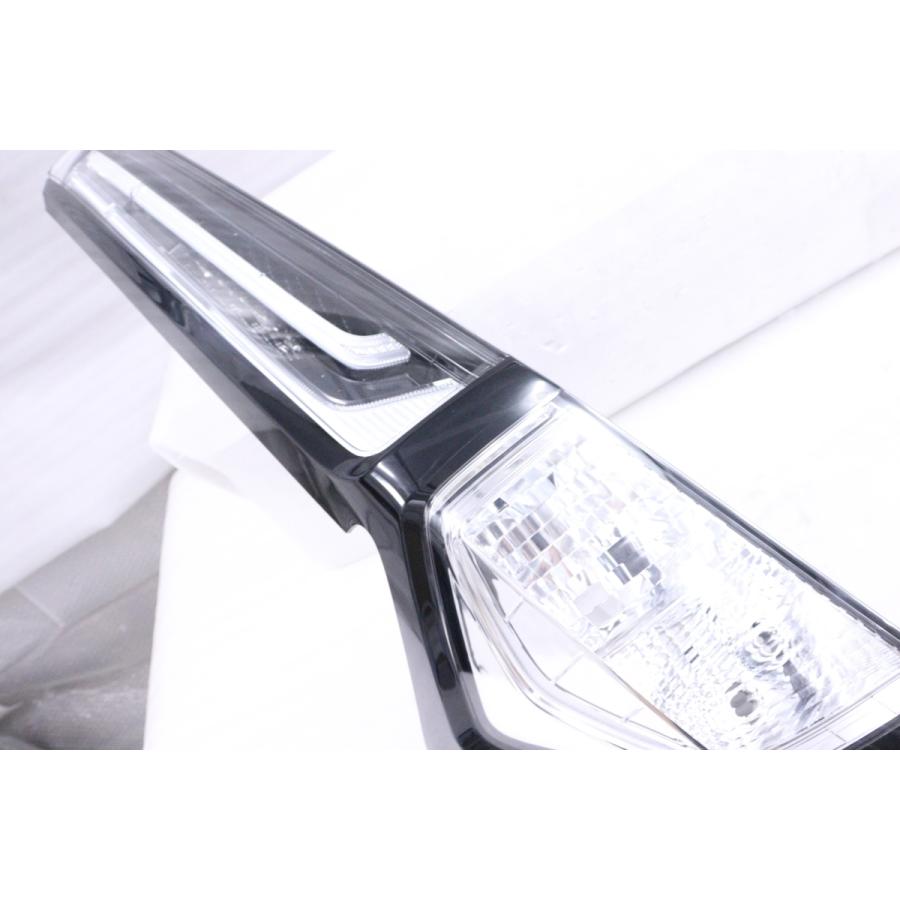 27-1640☆【値下】未使用品☆後期 LED M900A ルーミーカスタム☆左