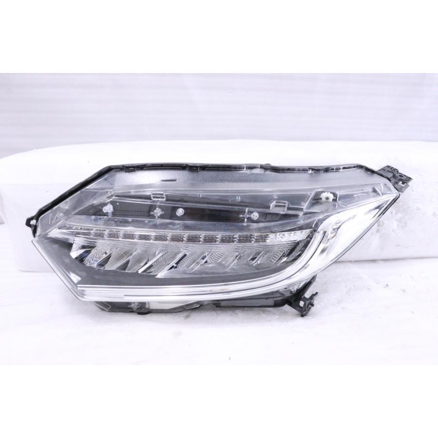 27-1828☆美品☆後期 LED RU1 ヴェゼル☆左ヘッドライト KOITO 100 