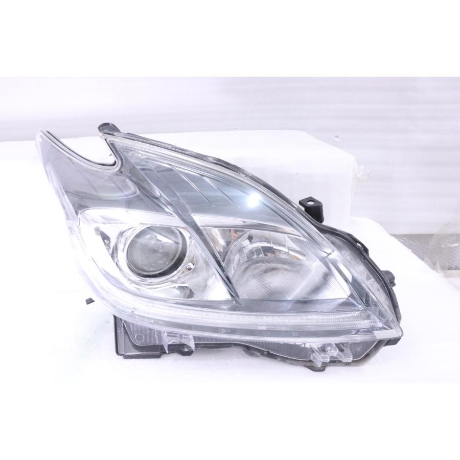 28-1006☆美品☆後期 HID ZVW30 プリウス☆右ヘッドライト KOITO 47-52