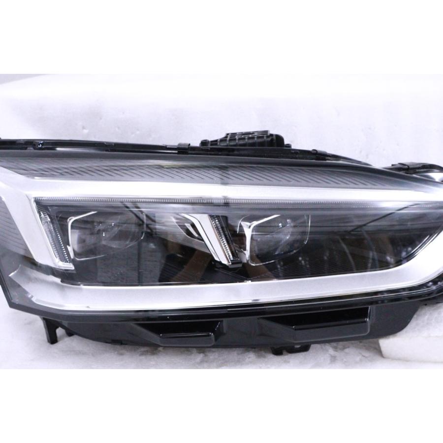 28-1405☆美品 LED 8W アウディA5☆右ヘッドライト マトリクス 8W6 