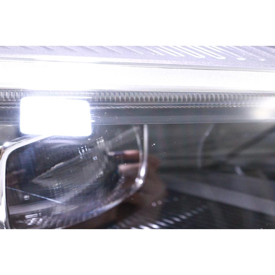 ☆美品☆アウディA5☆右ヘッドライト マトリクス 8W6.941.036.F 【公式