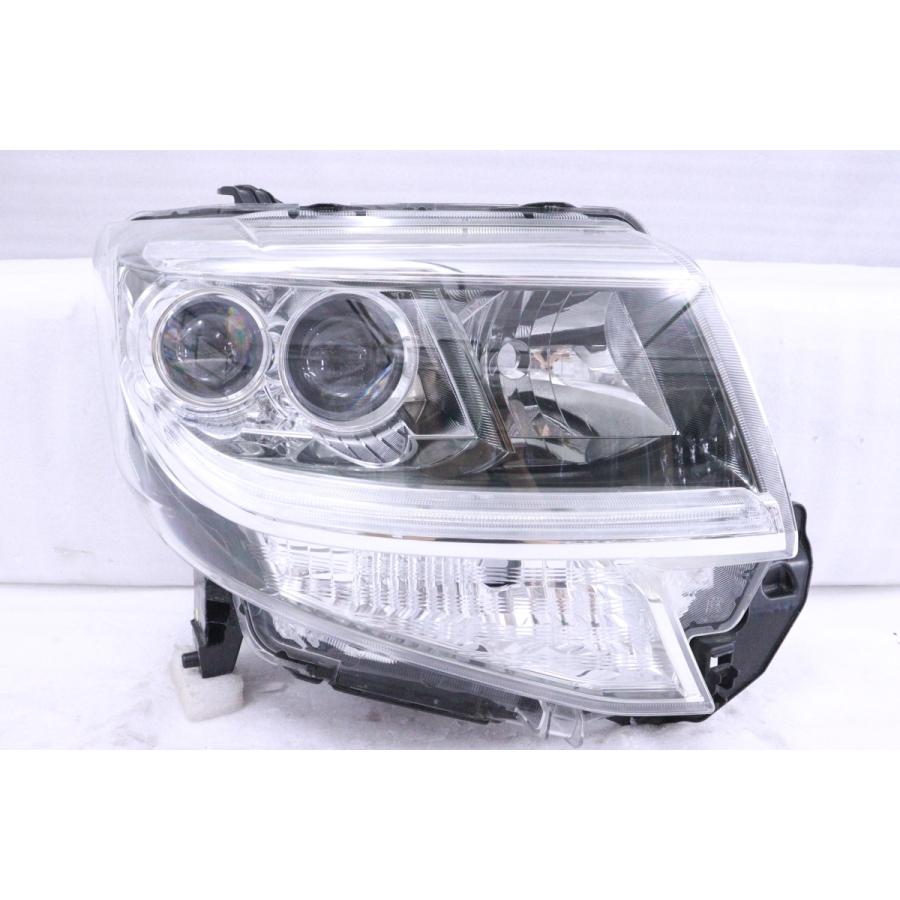 28-1464☆美品☆LED LA600S タントカスタム☆右ヘッドライト トップ 