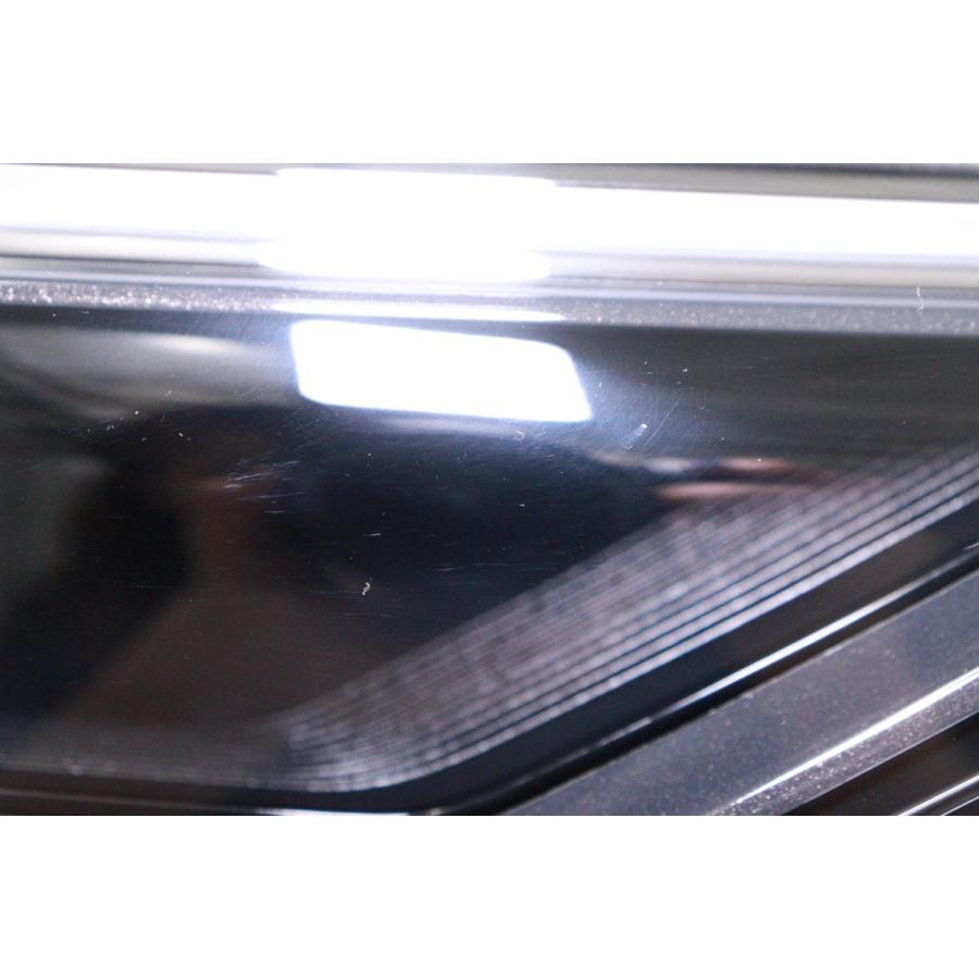 28-1790☆美品☆LED F2 アウディA6（C8）☆右ヘッドライト 4K0.941.036