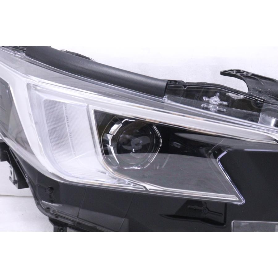 28-2042☆美品☆LED VN5 レヴォーグ☆右ヘッドライト KOITO 100-60446