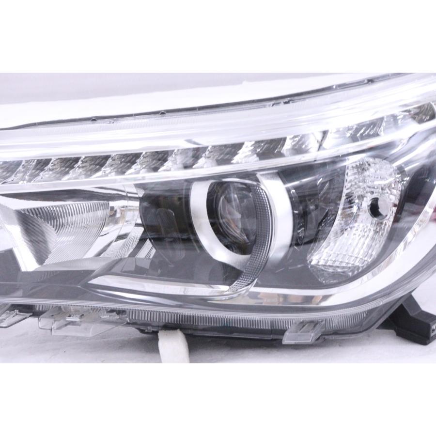 28-342☆【値下】美品 前期 LED GUN125 ハイラックス☆左ヘッドライト