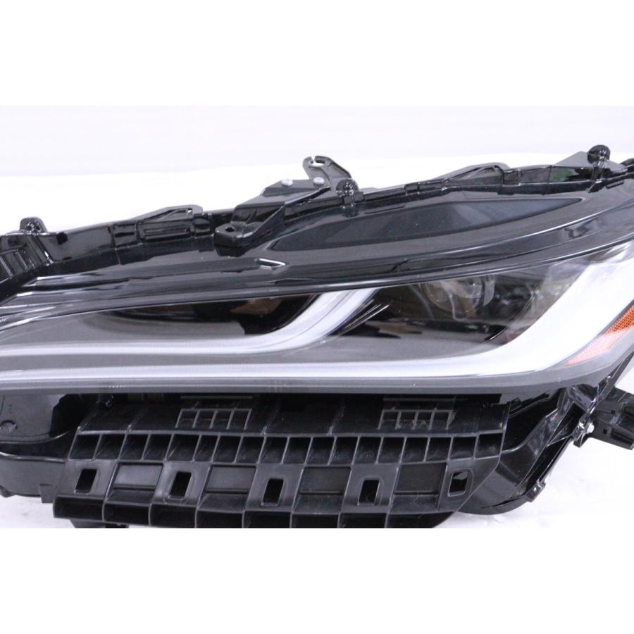 28-350☆美品☆LED MXUA80 ハリアー HV☆左ヘッドライト G Z