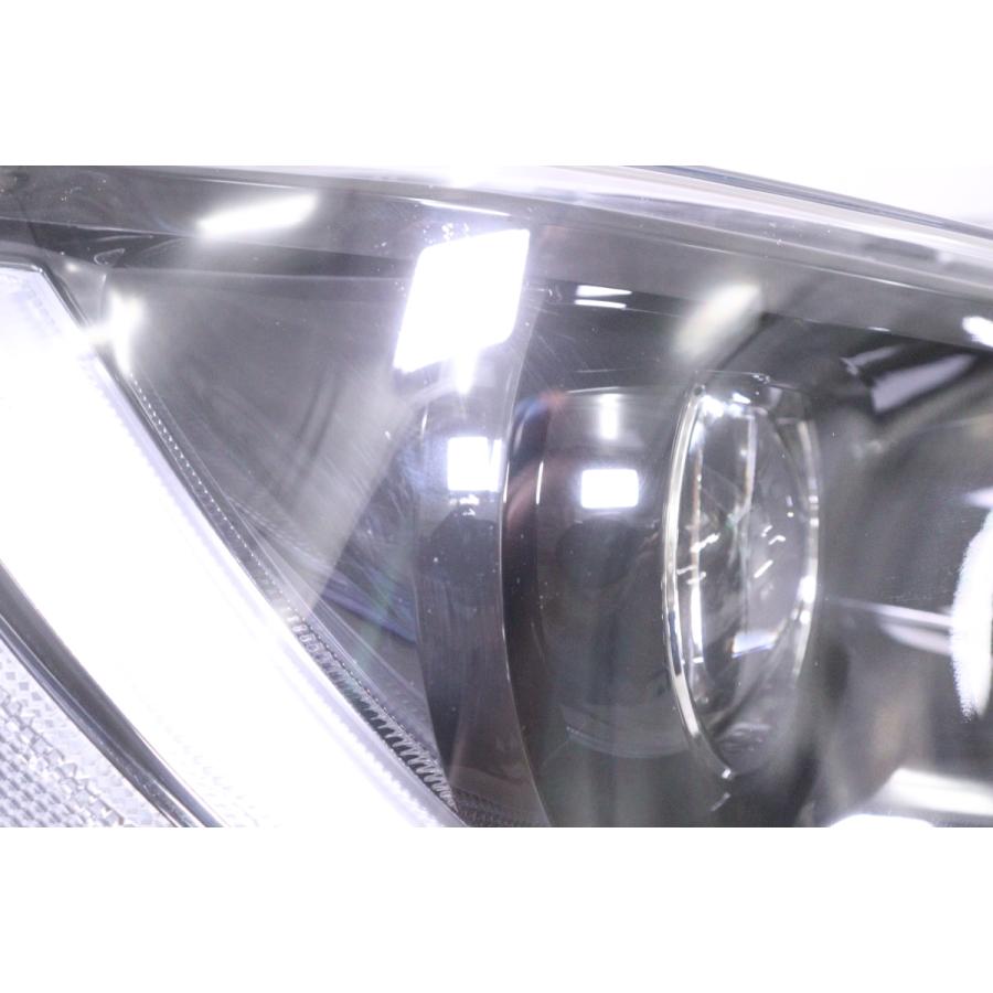 28-759☆【値下】美品☆LED NRE210 カローラ ツーリング☆右ヘッド