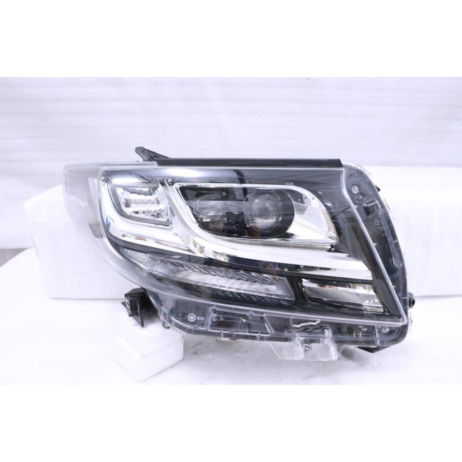 H*e様 トヨタ　30 アルファード/S系　前期　右ライト/右ヘッドライト 【カ 28-976☆前期 LED AGH30W アルファード S SA☆右ヘッドライト