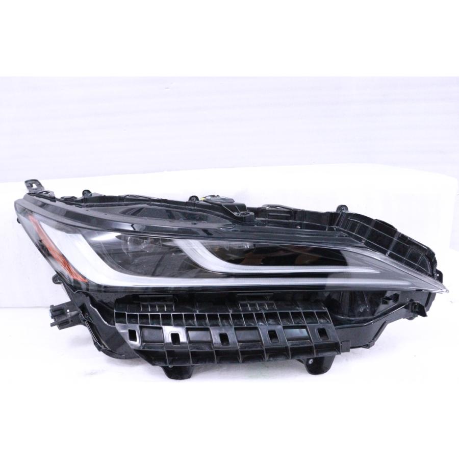 FINGAZZさん依頼分８０ハリアー ヘッドライト　MXUA80　トヨタ ハリアー80 MXUA80/AXUH80 純正LEDヘッドライト 右 KOITO48-233/刻印7H