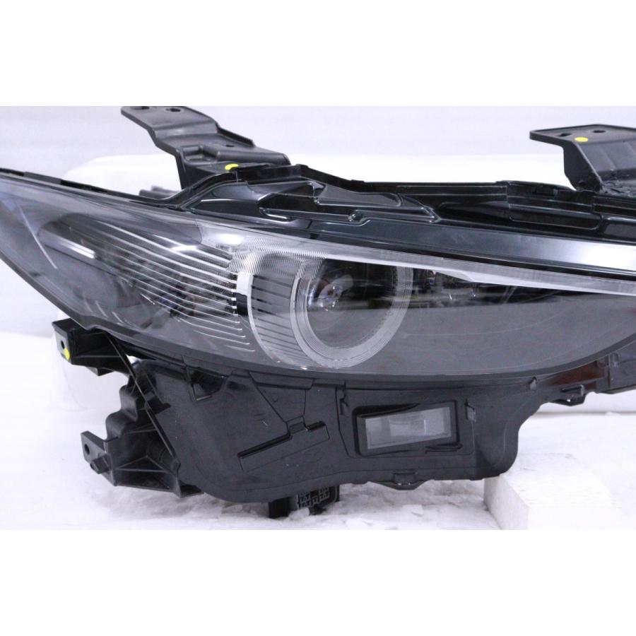 29-1336☆【値下】美品☆LED BP8P マツダ3☆右ヘッドライト 