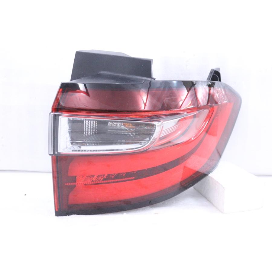 29-1399☆美品☆後期 LED RC1 オデッセイ☆右テールライト 33500-T6AW