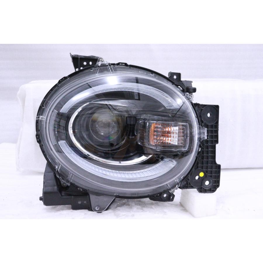 美品 ヘッドライト LED 右 ワゴンRスマイル MX91S