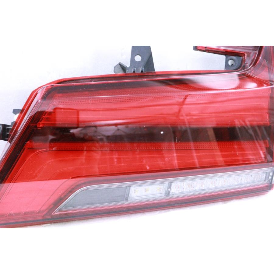 29-1918☆美品☆後期 LED AGH30W アルファード☆左右テールライト
