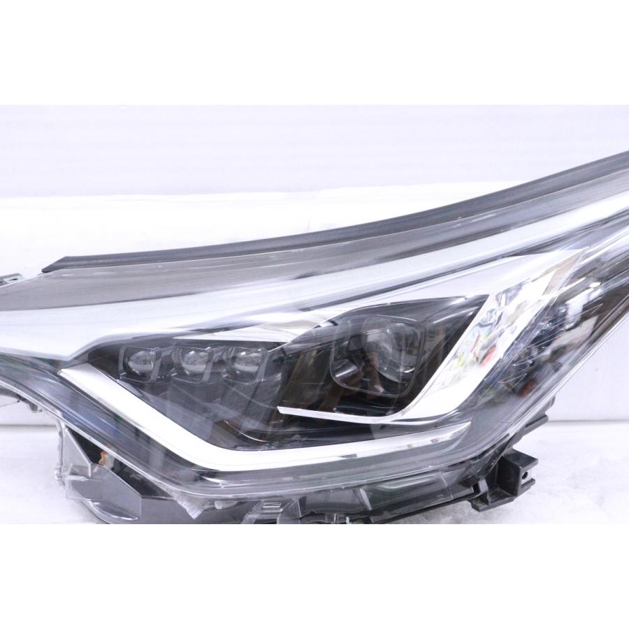 29-2305☆【値下】美品☆後期 LED ZYX11 C-HR☆左ヘッドライト KOITO