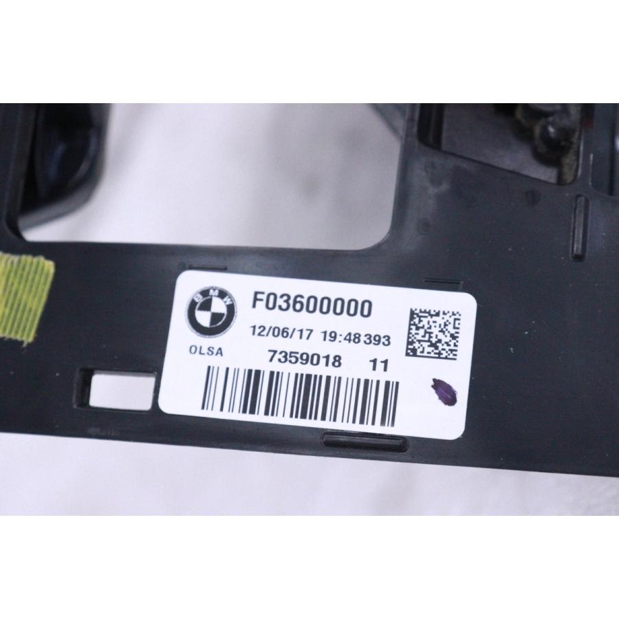 29-2477☆美品☆後期 F20 BMW1シリーズ☆右テールライト F03600000