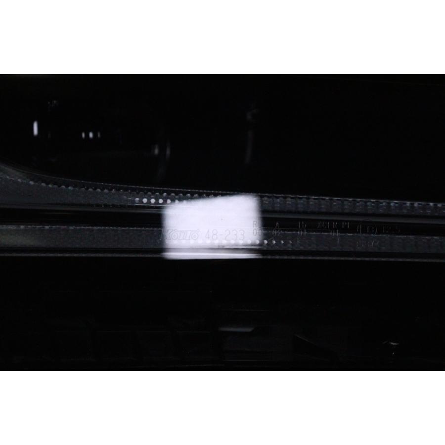 29-2512☆美品☆LED MXUA80 ハリアー HV☆右ヘッドライト KOITO 48-233